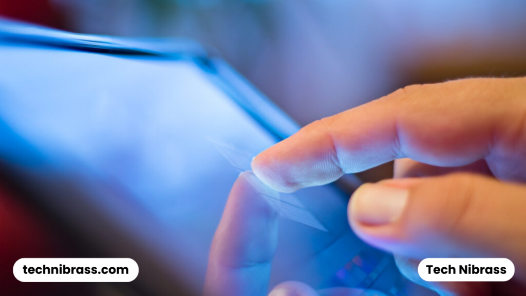 ما الذي يحدث داخل النظام عند تشغيل أي برنامج؟ شرح مبسط