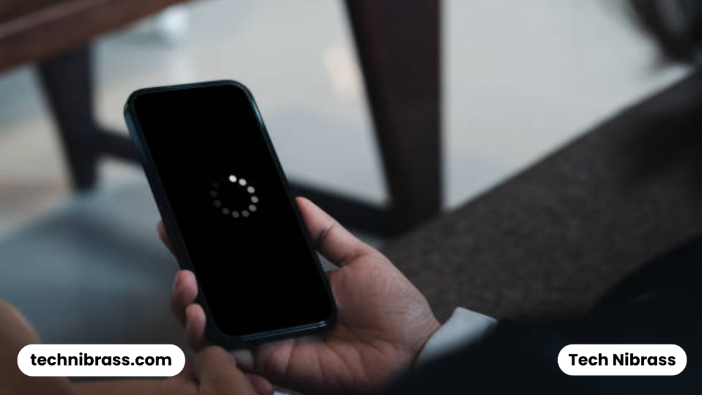 هل كثرة التطبيقات تبطئ الجهاز فعلًا أم هذه خرافة تقنية؟